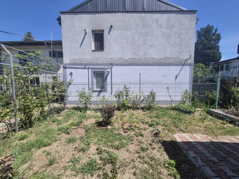 Vidra Apartament cu gradina, foisor si bucatarie de vara in Vidra